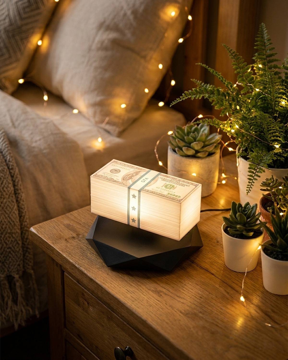 Levitating Money Lamp 2